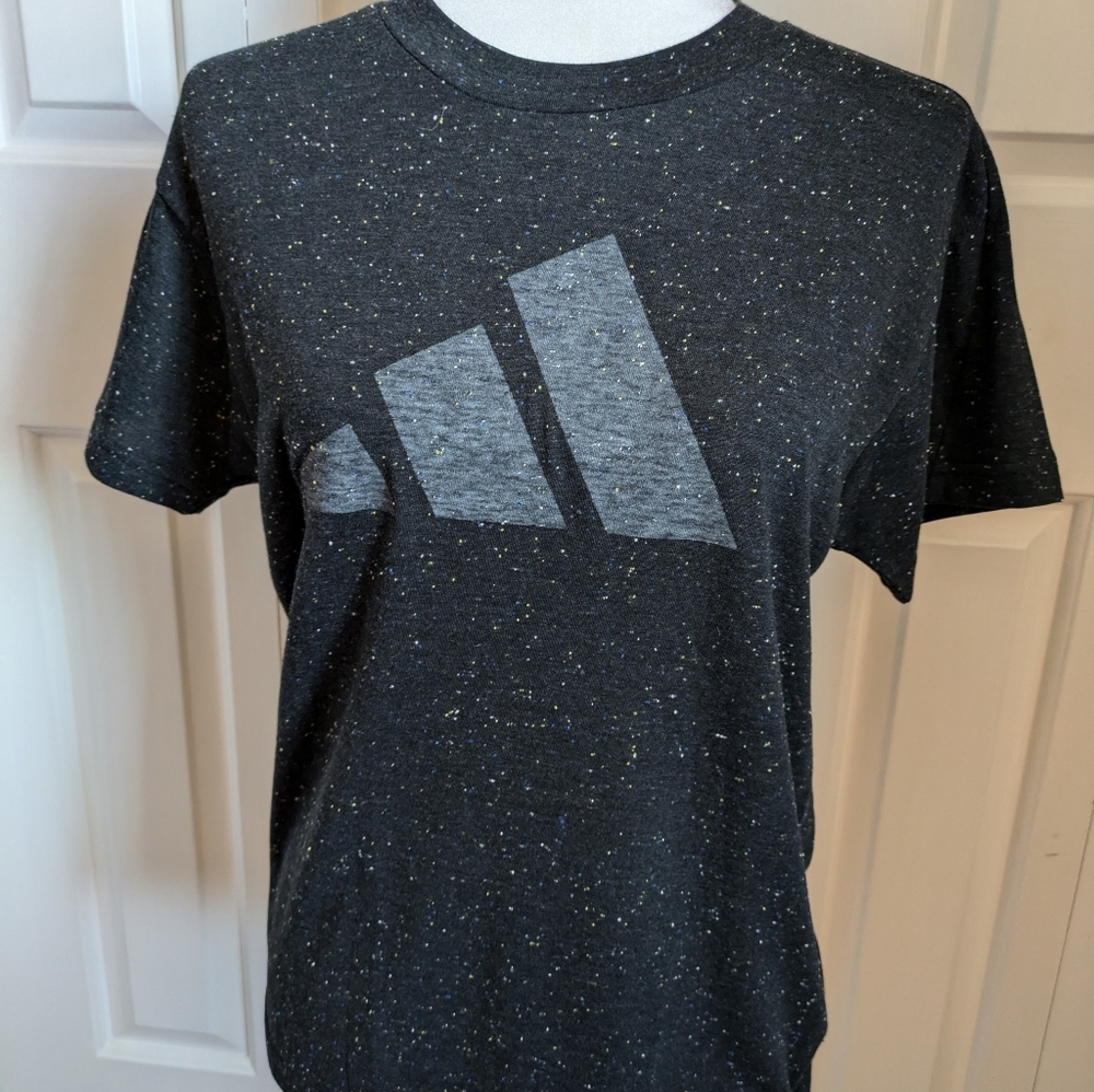 adidas Women's Winners 3.0 - size small